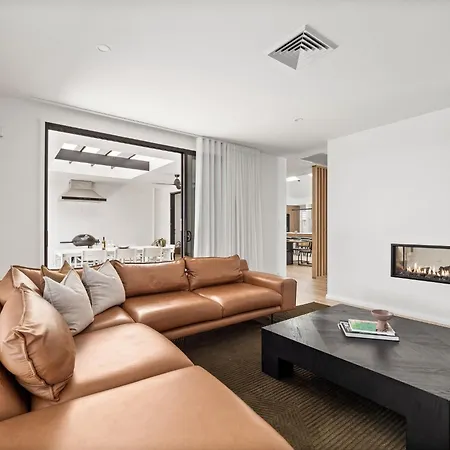 Amila - Central Location With Designed Spaces Dunsborough Exterior photo