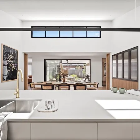 Amila - Central Location With Designed Spaces Dunsborough Exterior photo