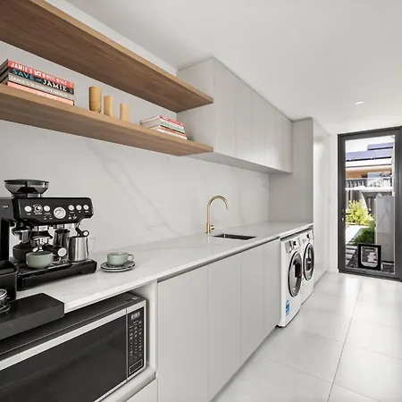 Amila - Central Location With Designed Spaces Dunsborough Exterior photo