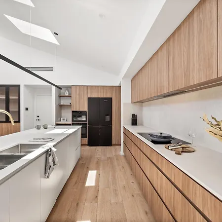 Amila - Central Location With Designed Spaces Dunsborough Exterior photo