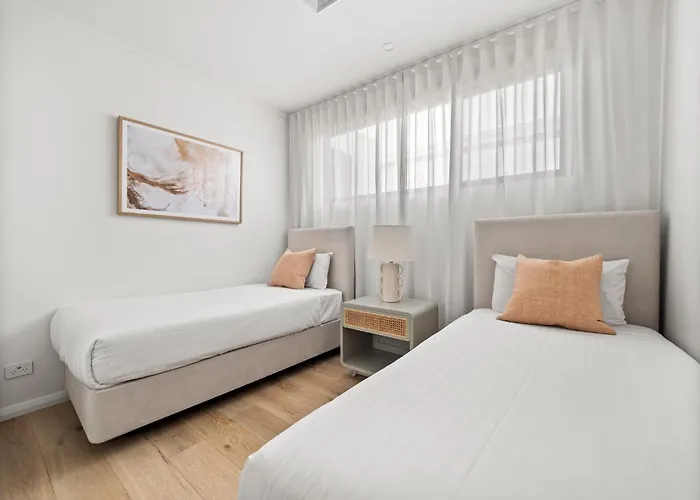 Amila - Central Location With Designed Spaces